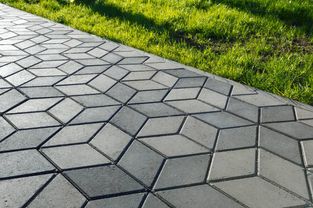 Best Local Driveway Pavers  in Sweet Springs, MO
