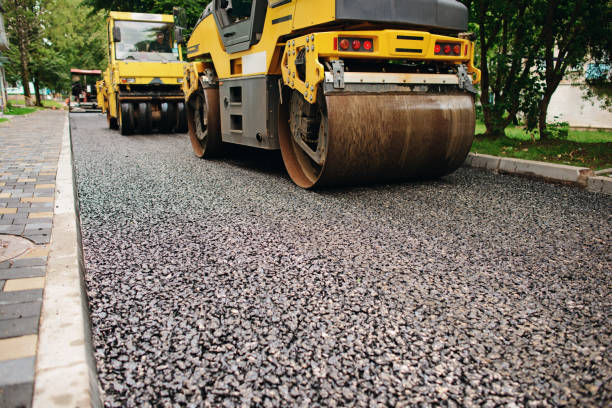 Best Local Driveway Pavers  in Sweet Springs, MO